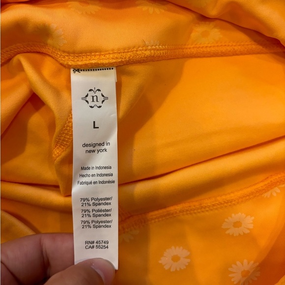 Nanette Lenore Floral Neon Orange Crop Leggings Womens Size Large NWT - Picture 4 of 4